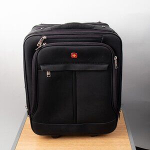 Wenger Swiss Gear Alps 19” Rolling Suitcase Carry On Laptop - 19 X 14 X 8.5
